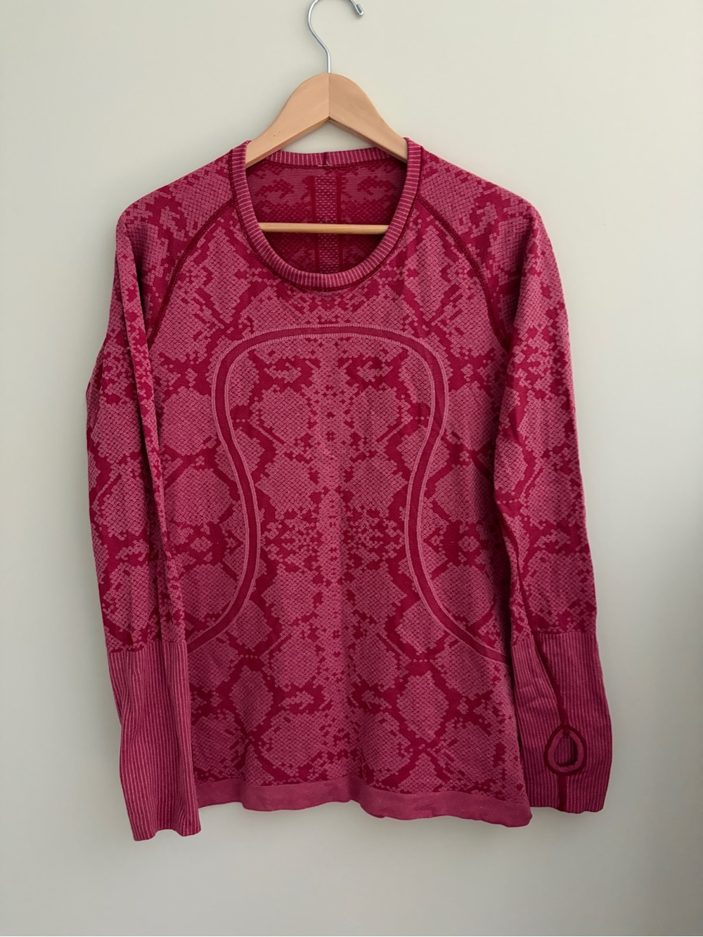 Lululemon swiftly tech long sleeve snake skin pattern